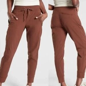 Athleta Trekkie North Jogger Cognac Brown Athletic Pants 4 /  T  ( Tall )